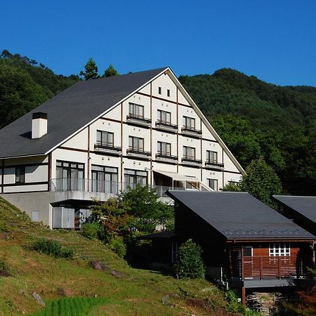 Sanazawa-No-Mori Hotel Numata  Екстериор снимка