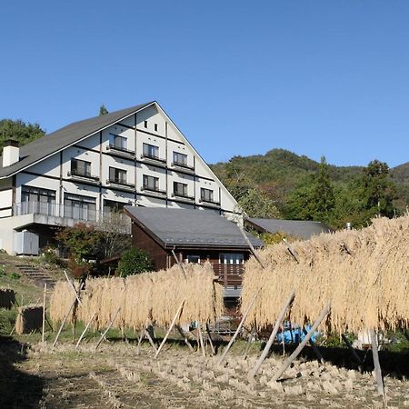 Sanazawa-No-Mori Hotel Numata  Екстериор снимка